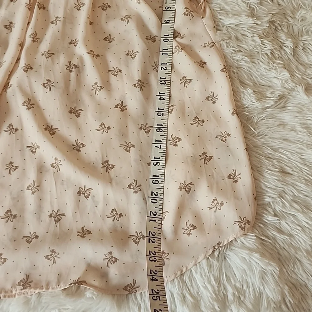LC Lauren Conrad Elegant Cream Floral Women's Blouse - Picture 5 of 12